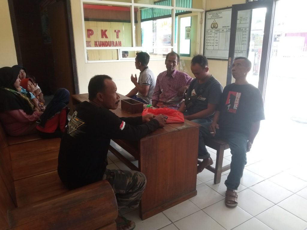 Tidak Ada Kejelasan Warga Karanggeneng Lapor APH