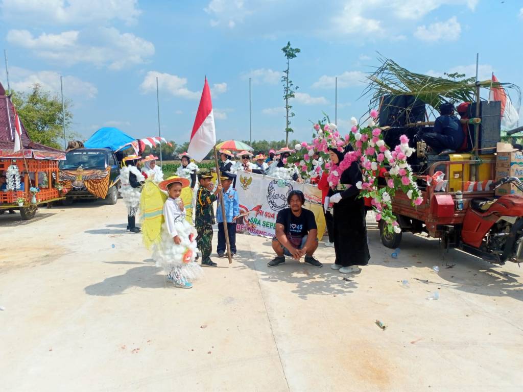 HUT RI ke-79 Desa Bejirejo Mengadakan Karnaval dan Bakti Sosial 