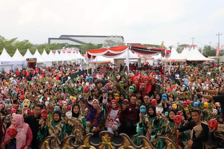 Ribuan Penari Tuping Meriahkan Lampung Selatan Expo 2024