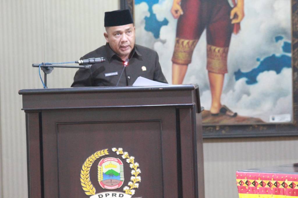 Juru Bicara Fraksi PKS Berpantun di Pandangan Akhir Fraksinya