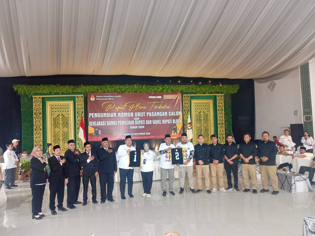 KPU Blora Rapat Pleno Pengambilan Nomor Urut Paslon Pilkada 2024