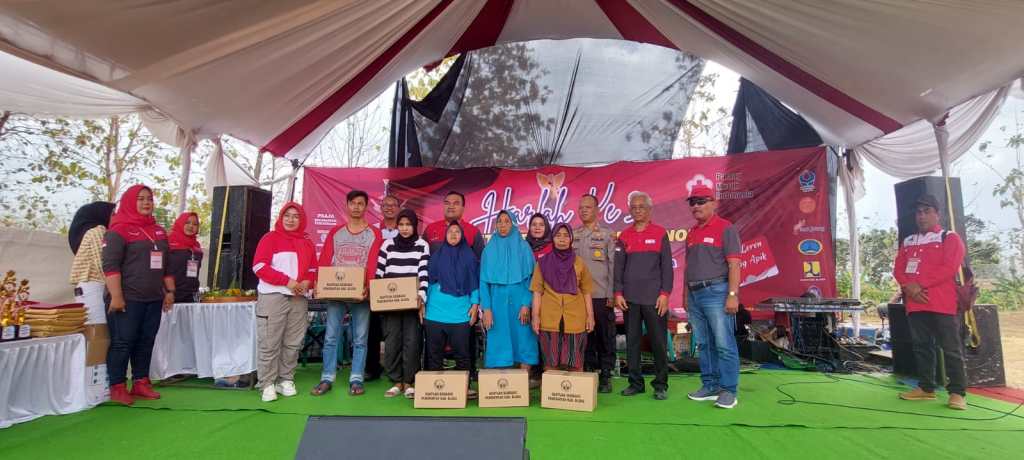 Harlah KRP ke-3 Menyalurkan Puluhan Paket Sembako, Dropping Air Bersih dan Lomba Menyanyi serta Mewarnai