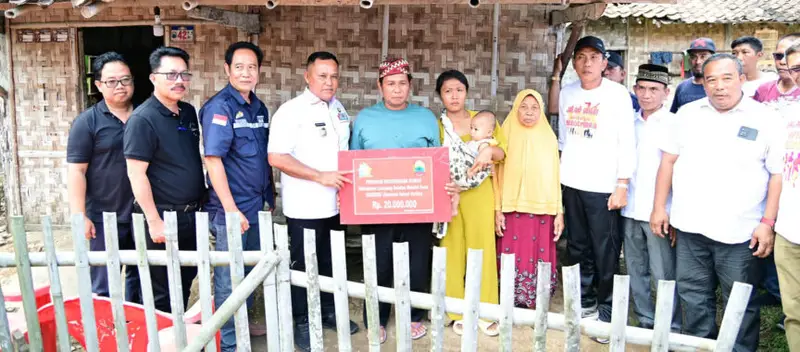 Bupati Nanang Kembali Gulirkan Bantuan Bedah&nbsp;Rumah