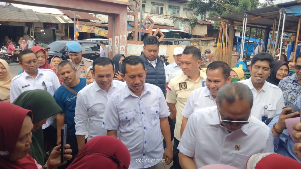 Mendag Zulkifli Hasan Cek Harga Komoditi di Pasar Sidomulyo Lampung Selatan
